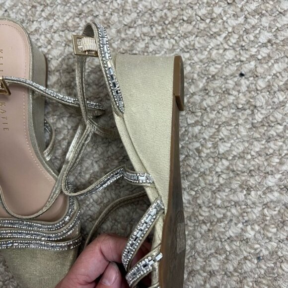 Kelly & Katie Wedge Summer Sand Rhinestone Shoe size 6.5 silver - Picture 3 of 8